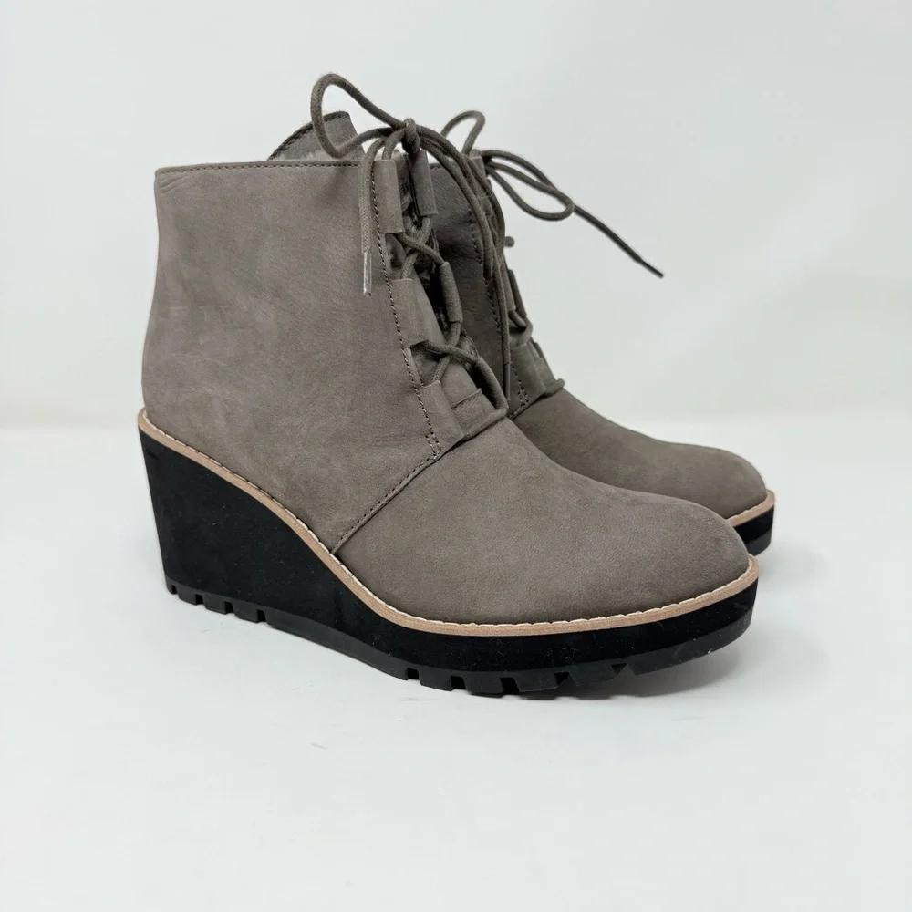 New Eileen Fisher Alpine Graphite Lamb Fur Ankle Wedge Boots Sz US 8